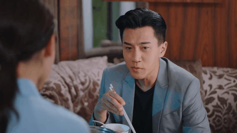 刘恺威最新动态，演艺界的耀眼明星