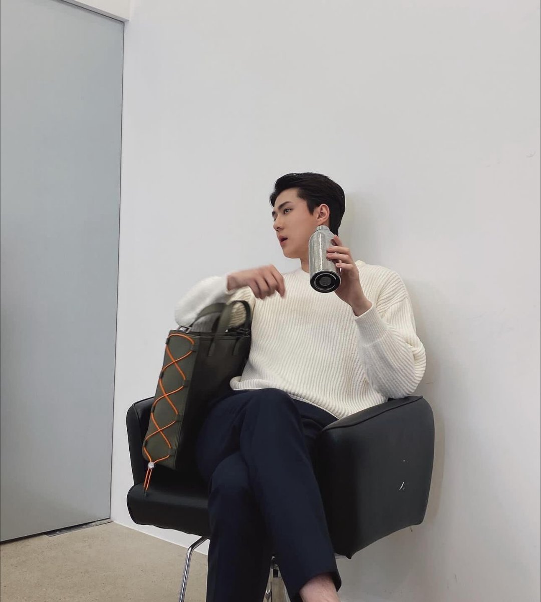 吴世勋最新Ins动态，科技潮流引领者，未来生活体验先锋
