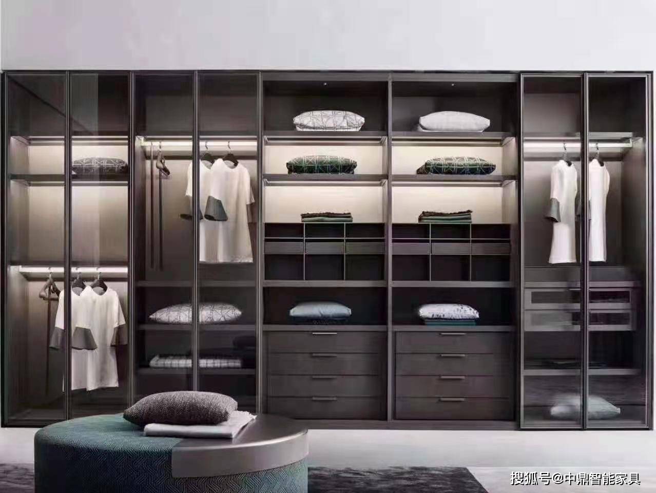 最新板式家具安装视频教程，详细步骤指南